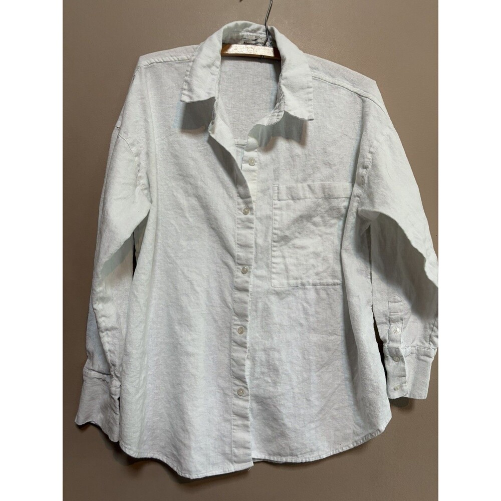 Abercrombie fitch women’s Oversized White Button Up Shirt Linen/Cotton Medium